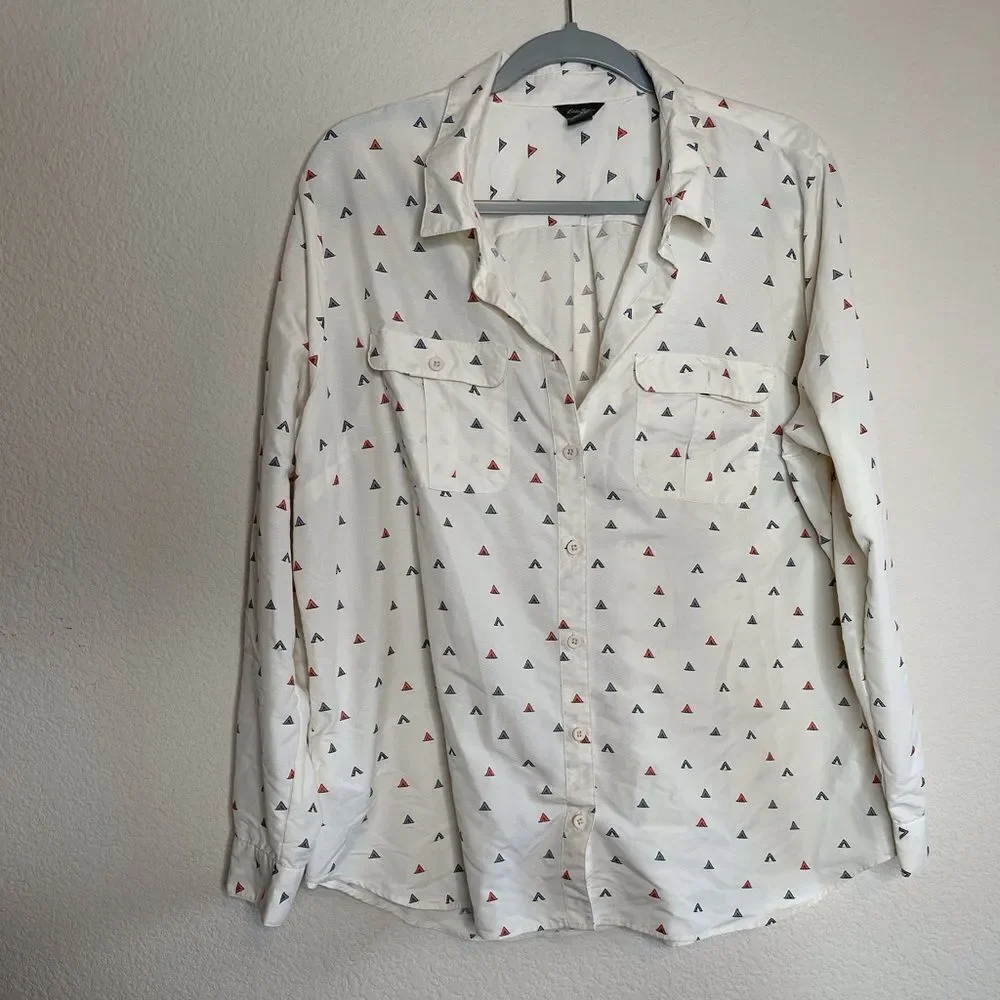 Eddie Bauer tent‎ print button up